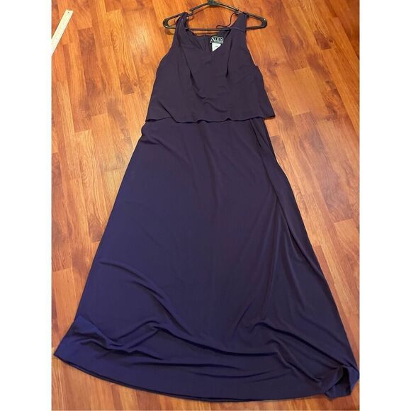 Alex Evening Mother of the Bride sleepless dress with jacket. Size. 16 - Picture 6 of 15